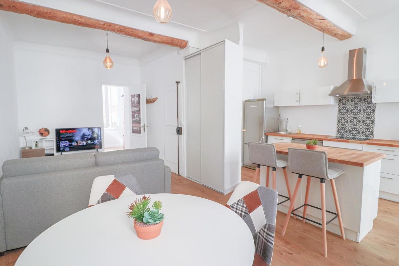 Stylish Apartment In The Old Town, With Ac. Antibes Kültér fotó